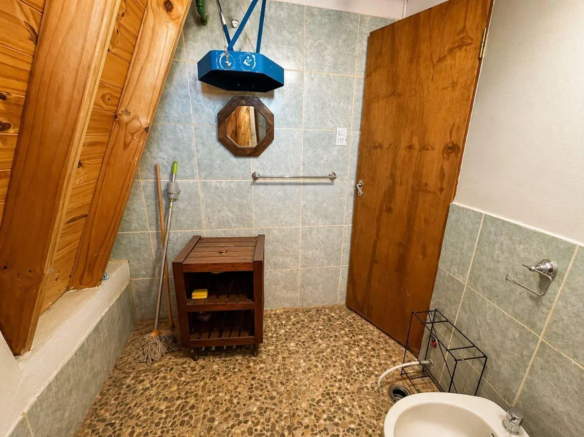 Complejo de cabañas en venta, Lago Potrerillos 5