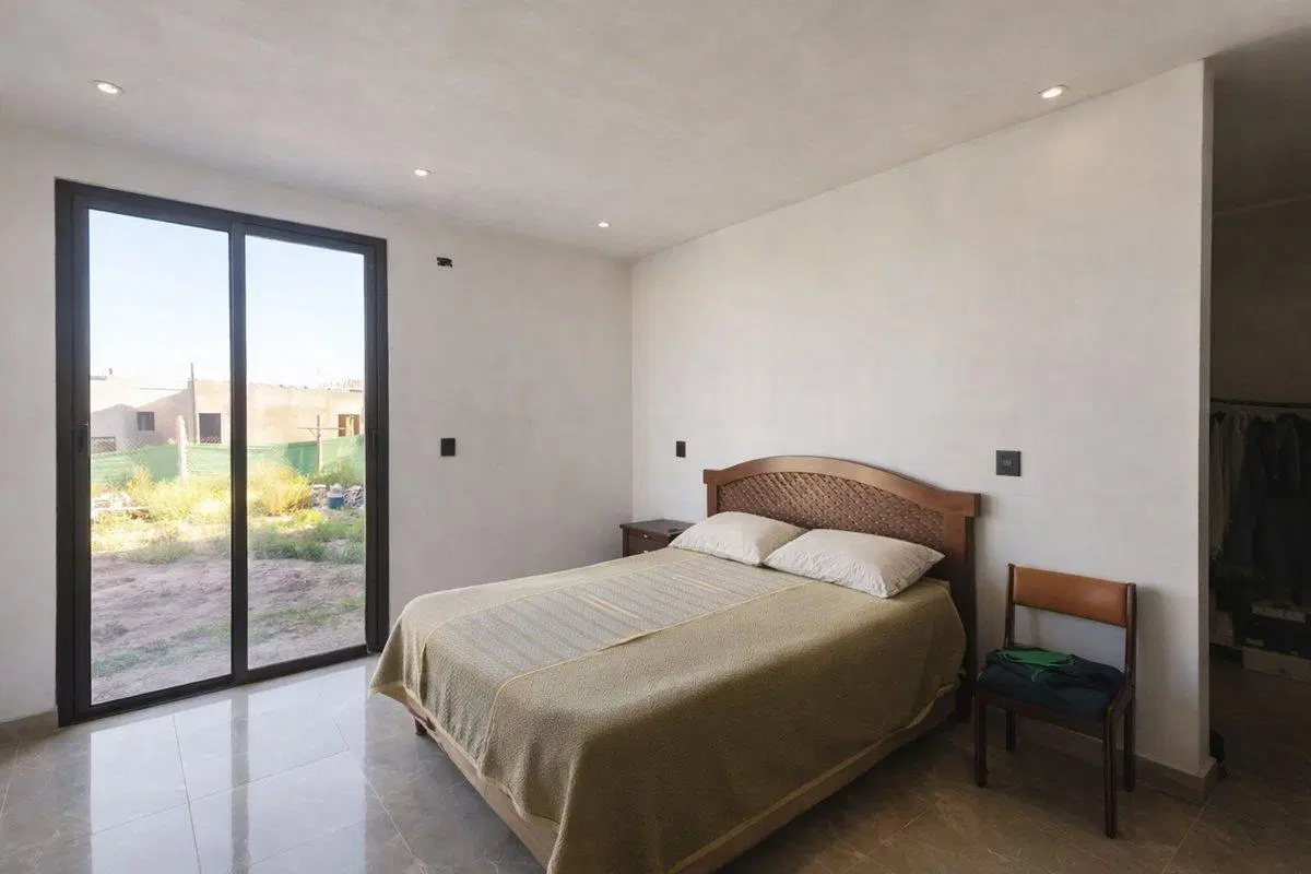 Casa 3 Dormitorios Barrio La Quebrada 4