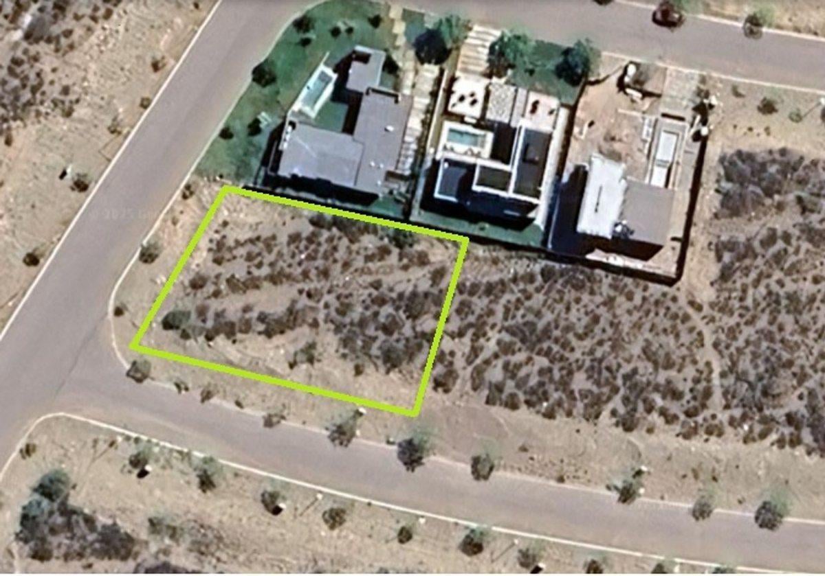 VENTA GRAN LOTE ESQUINA MENDOZA NORTE COUNTRY CLUB
