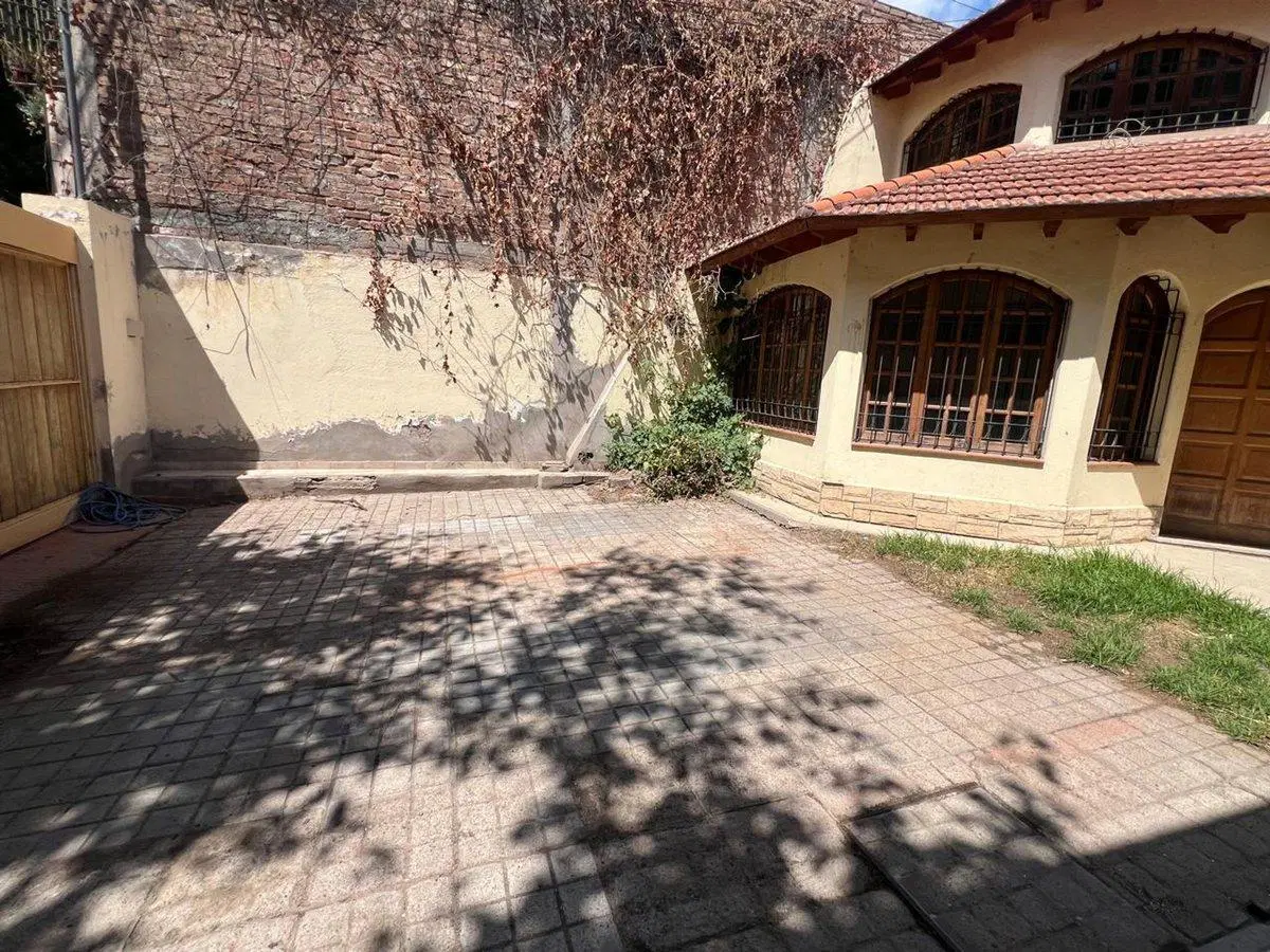 Venta casa  3 dormitorios 5ta seccion 5
