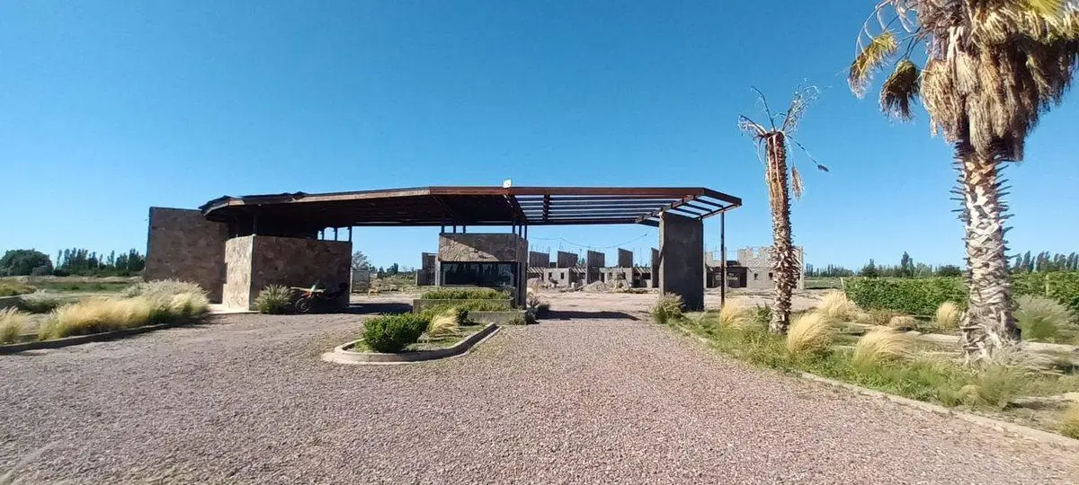 Lotes en venta Bª Cepas de Junín - Mendoza 400m2 2