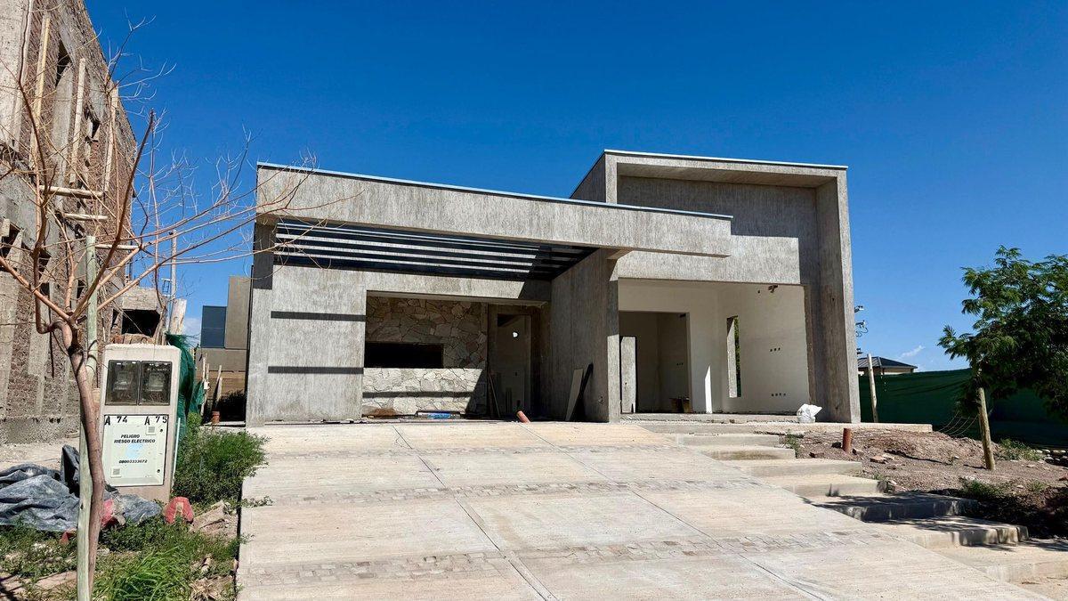 Venta casa a Estrenar Barrio Gran Boedo Mendoza