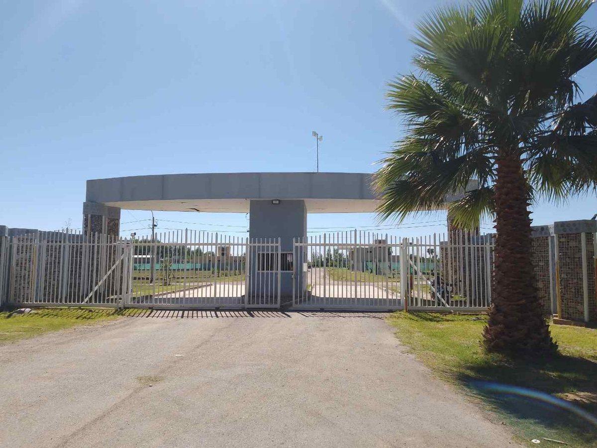 Lote 516 m2 en venta en Barrio Verde Pueblo Gllen