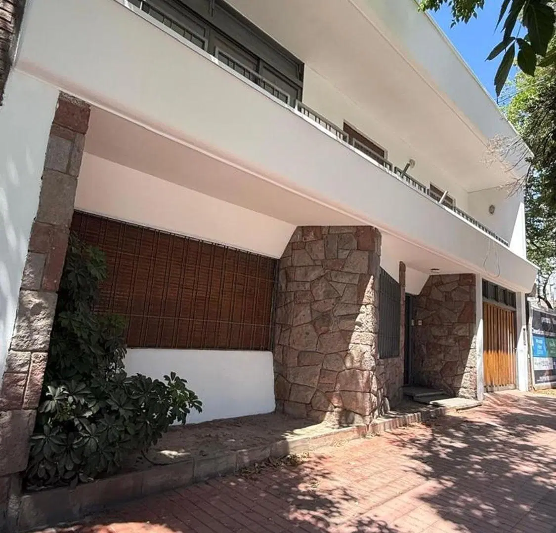 venta casa quinta seccion dos plantas 6 hab 4