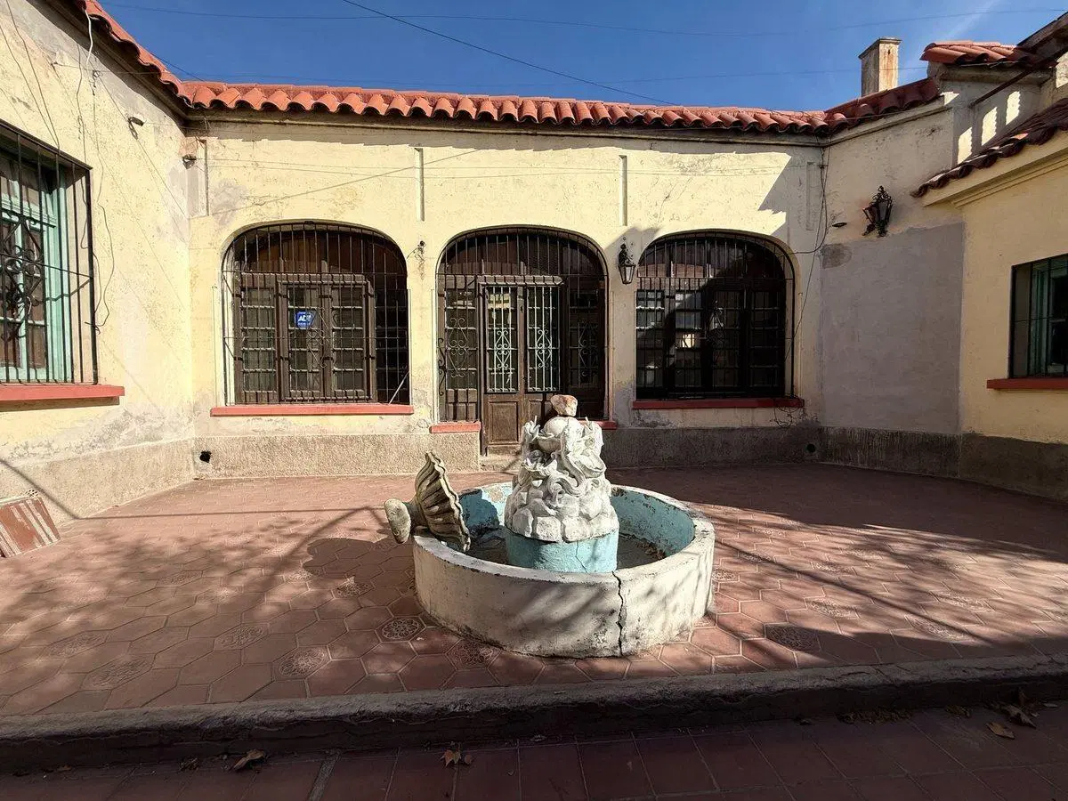 Venta casa 4 sección Ciudad Mendoza 5