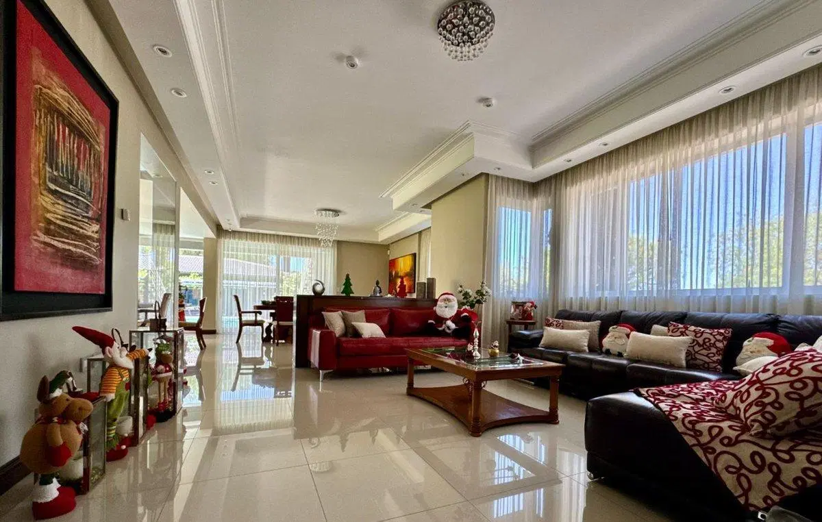 Venta casa B° Dalvian Ciudad Mendoza 4