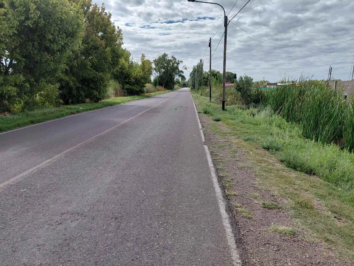 Terreno en venta 3466 mtros. casa ind. C.Segovia 4