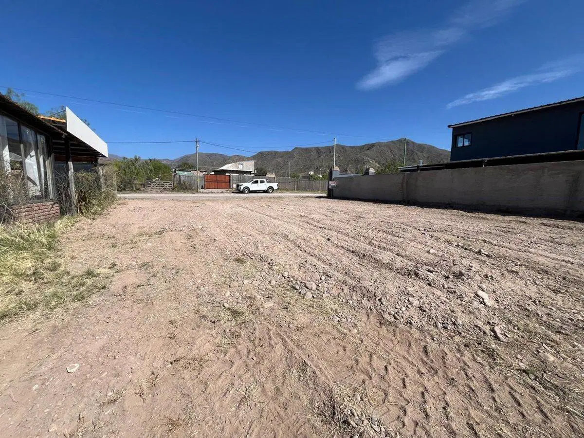 LOTE EN VENTA BARRIO PRIVADO EL CHALLAO MENDOZA 3