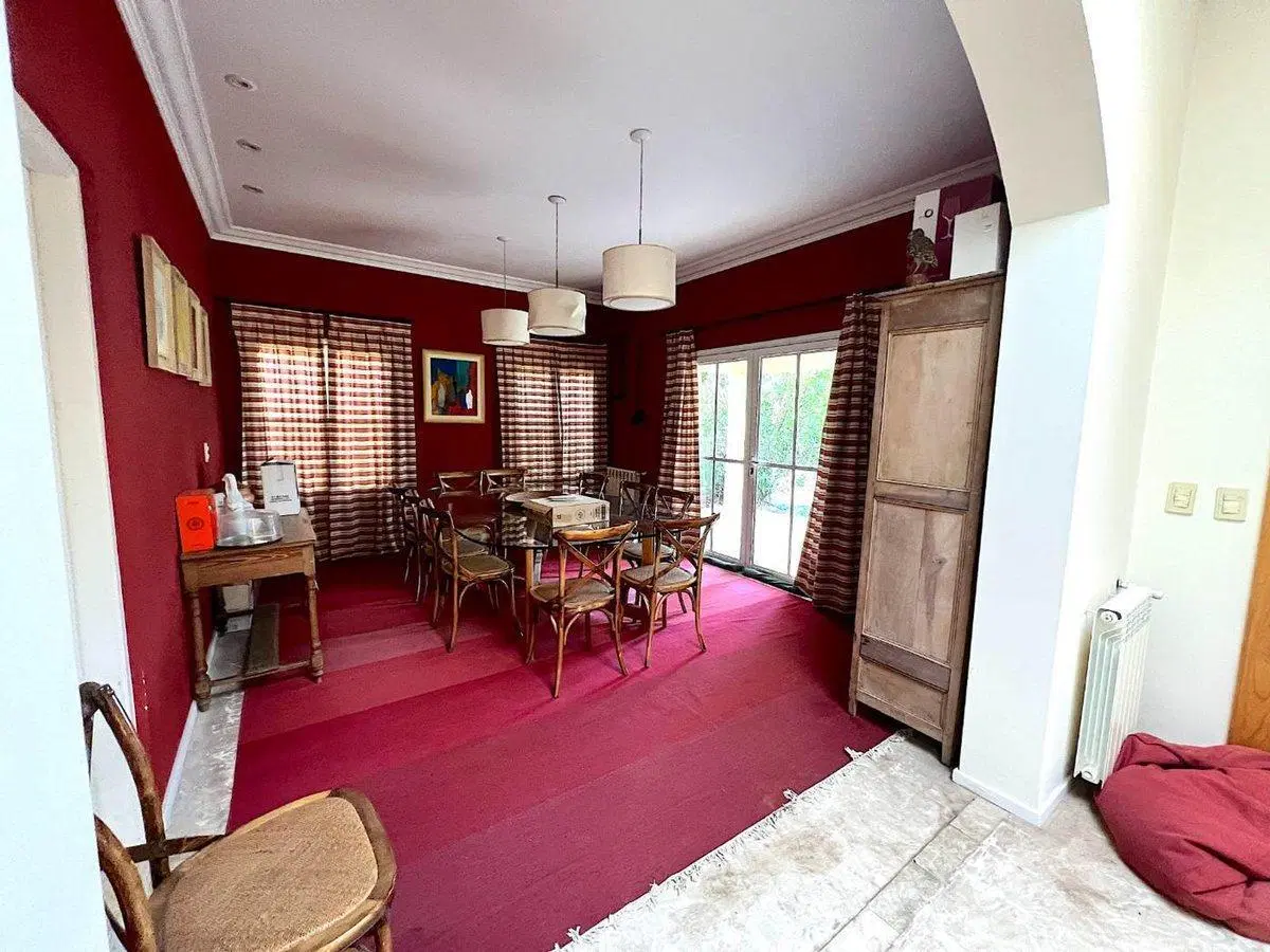 Casa de 6 dormitorios en venta en Chacras de Coria 3
