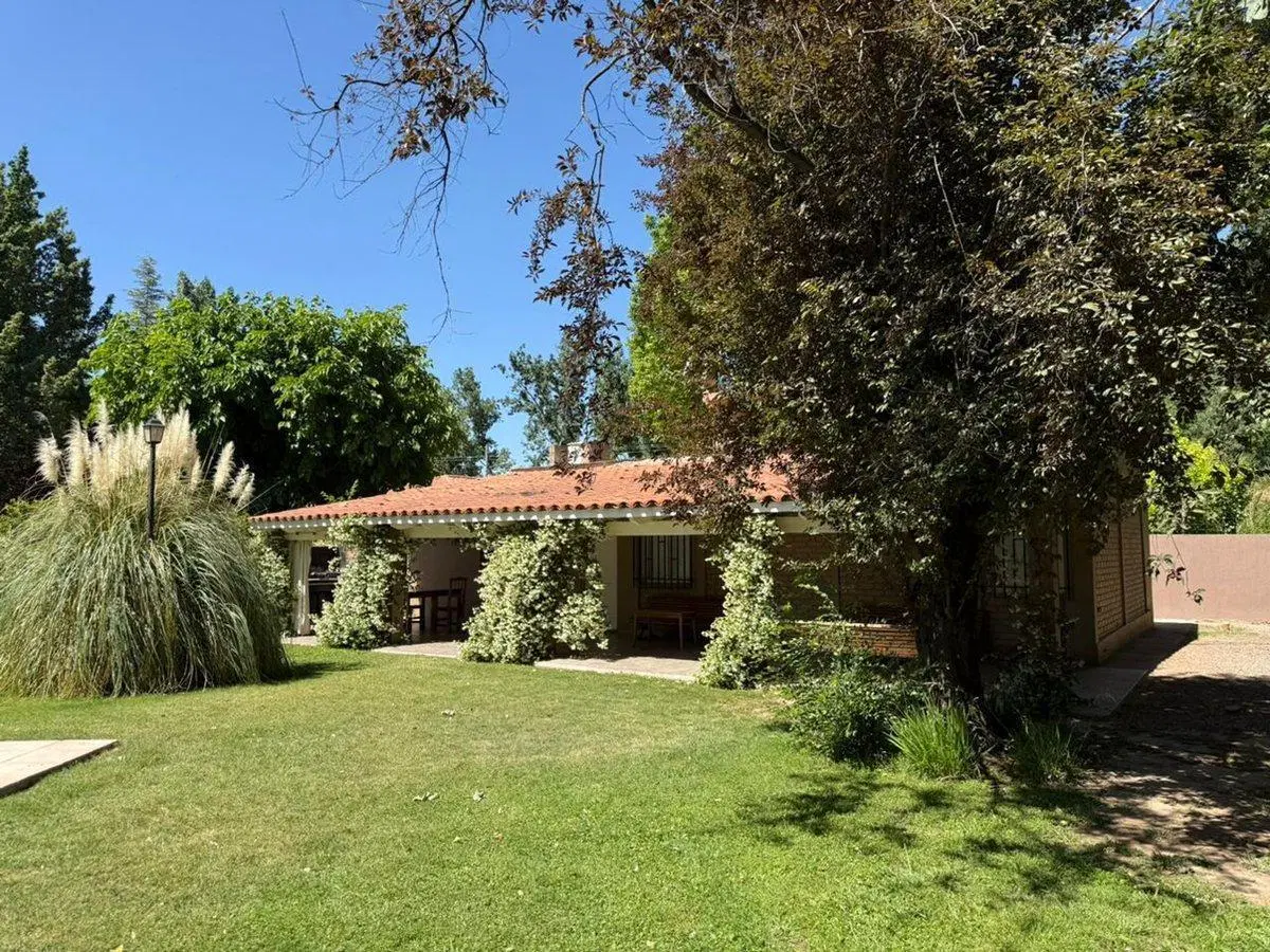 venta  casa  chacras de coria   callejon privado 5