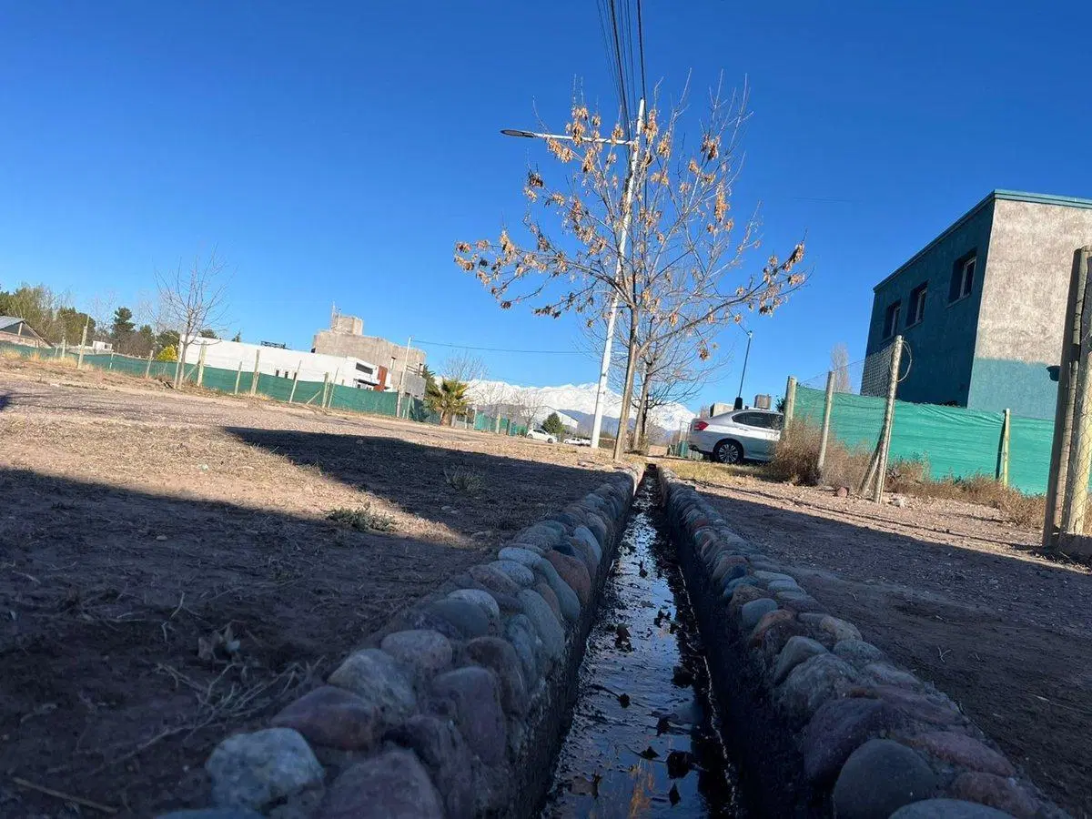 LOTE EN VENTA, BRISAS DE PERDRIEL, TERRADA LUJAN 4