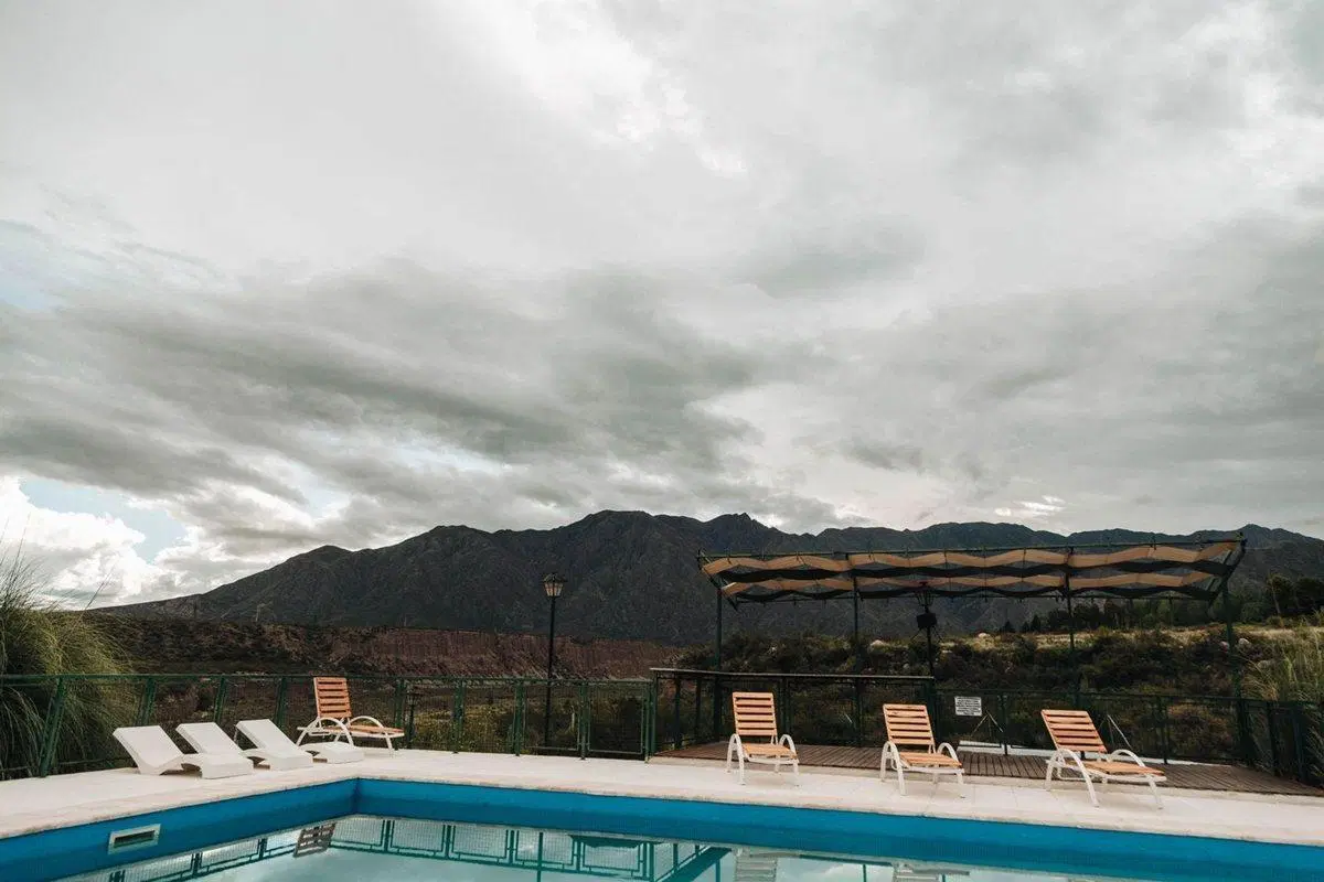 VENTA COMPLEJO DE CABAÑANAS 2