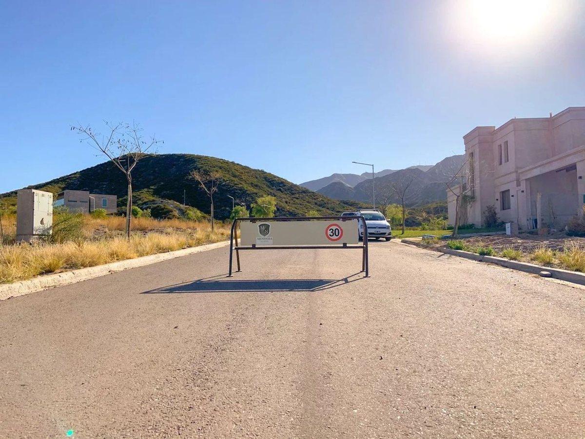 VENTA LOTE EN BARRIO PRIVADO MENDOZA NORTE