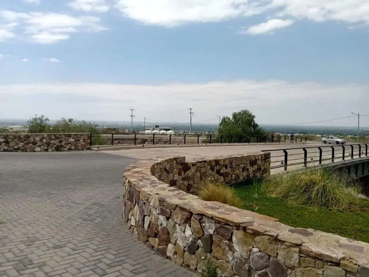 VENTA LOTE EN BARRIO PRIVADO MENDOZA NORTE 3