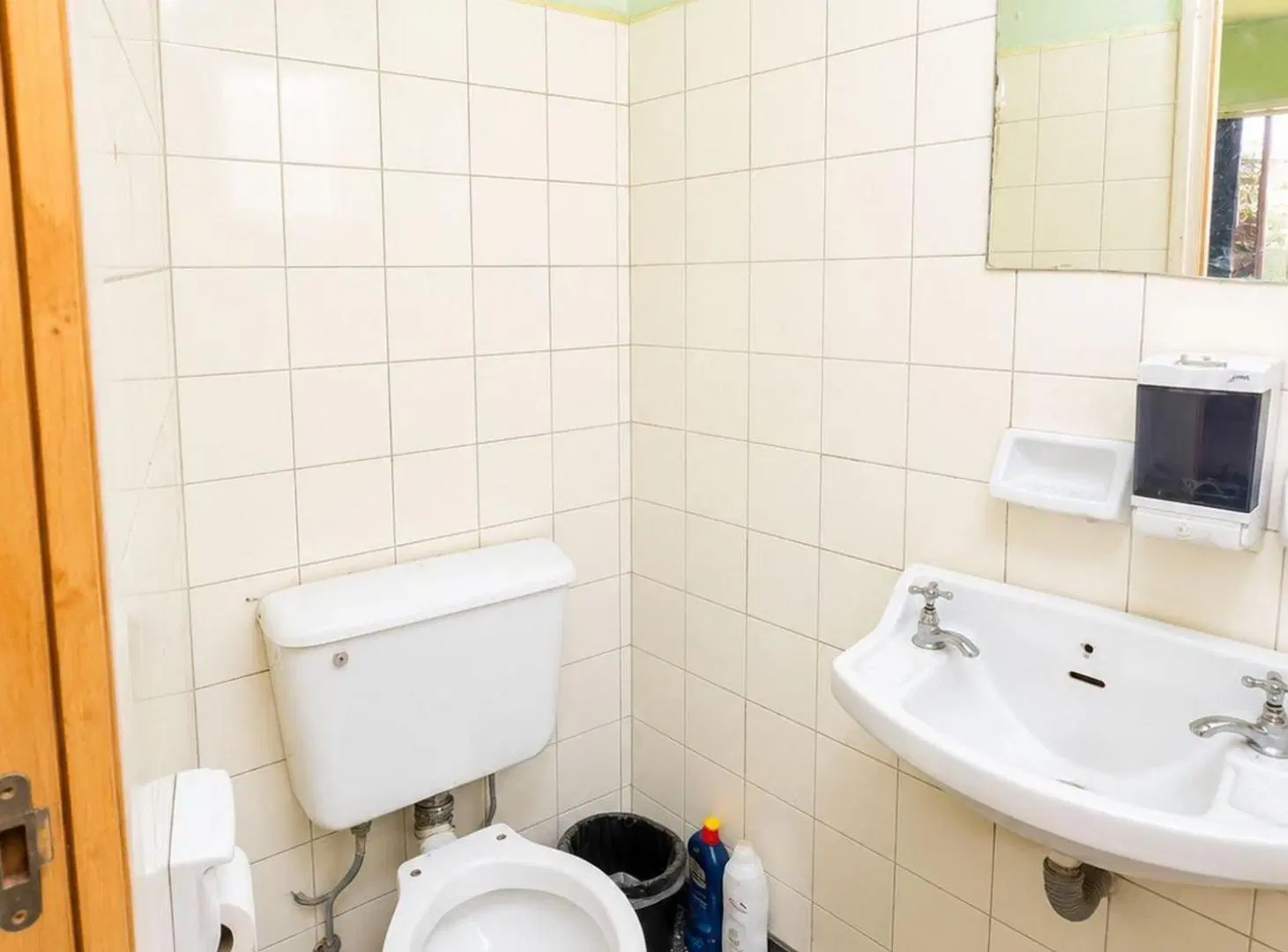 VENTA LOCAL COMERCIAL QUINTA SECCIÓN 5