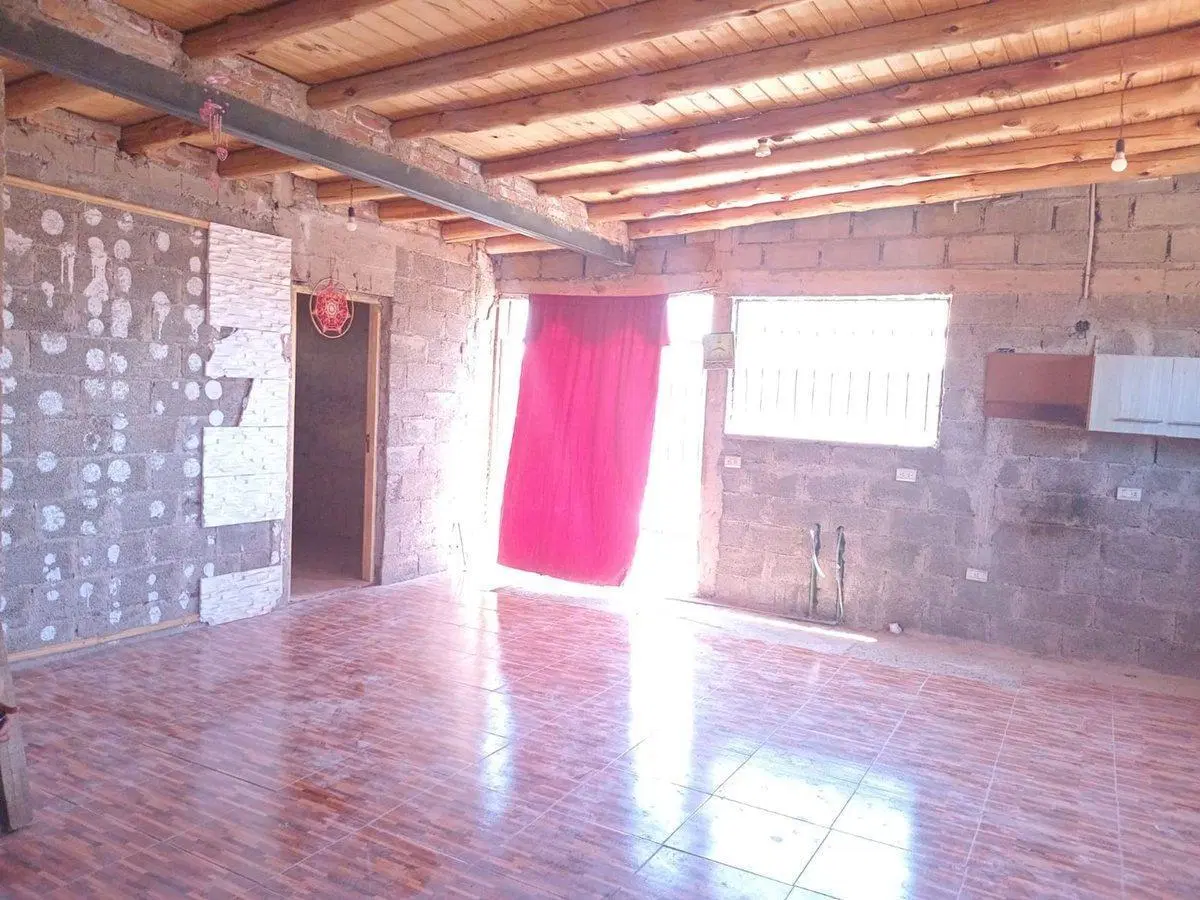 Casa en venta Bº Los Girasoles C. Segovia Gllén 2