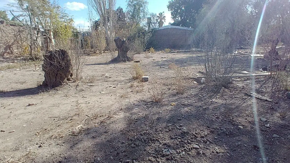 VENTA LOTE ESQUINA OPORTUNIDAD DE INVERSIÓN MAIPU 4