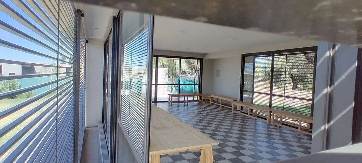 VENTA LOTE CENTRAL 300m² B° PRIVADO AMPROS 8 MAIPU 4