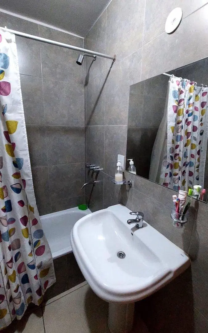 venta departamento gllen 2 dorm, 1 baño, cochera 5