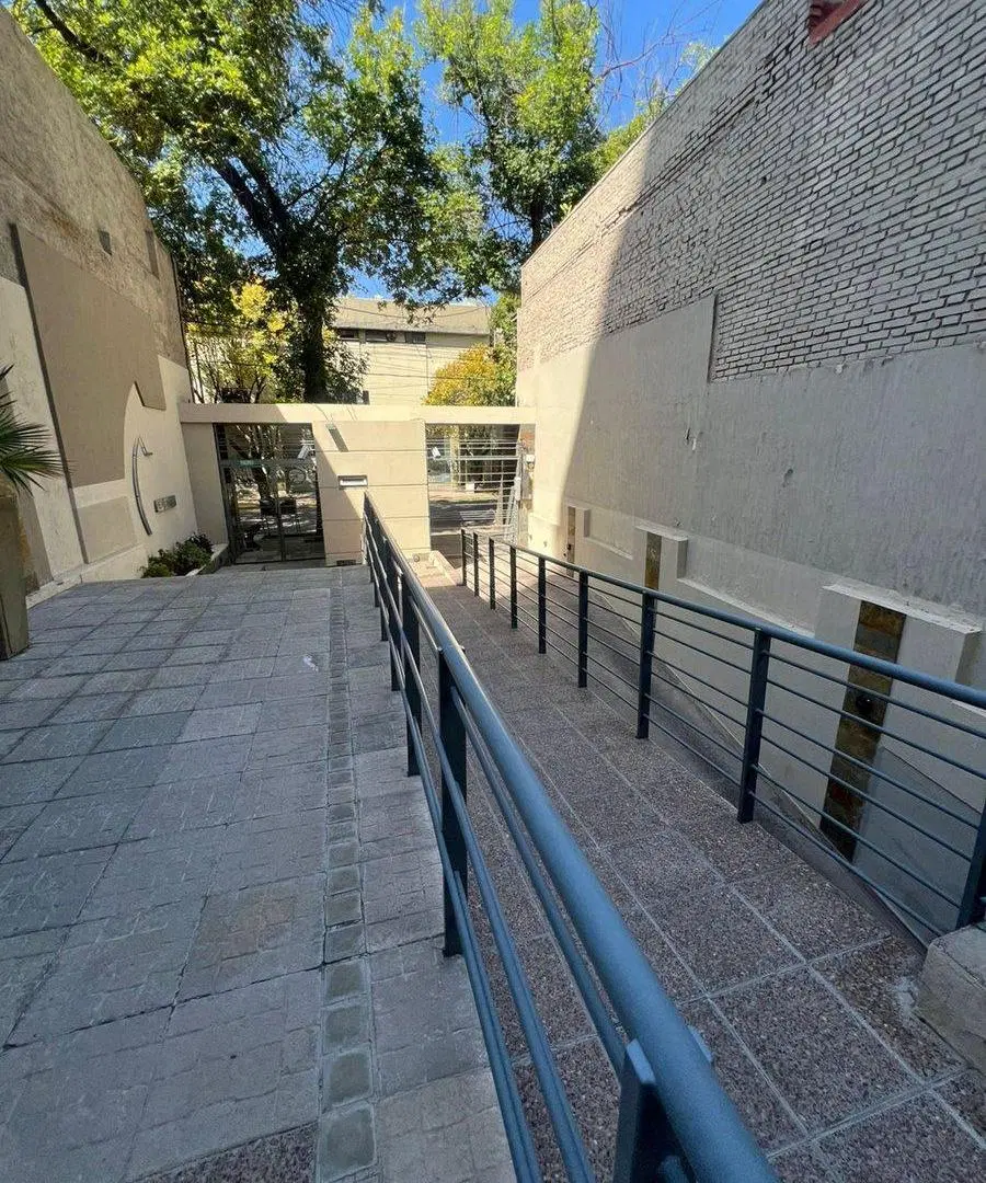 Venta departamento 2 dorm 2 baños cochera ciudad 5