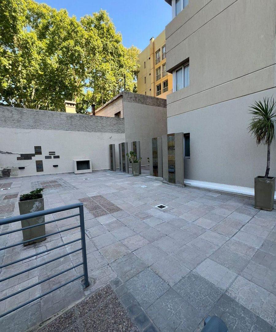 Venta departamento 2 dorm 2 baños cochera ciudad