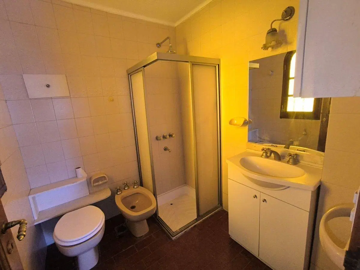 CASA BARRIO BOMBAL A MTS DE CASINO, CIUDAD, MZA. 5