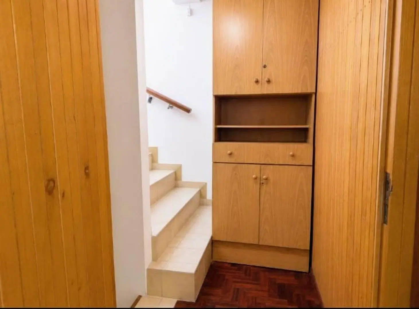 VENTA DUPLEX CON TERRAZA EN  QUINTA SECCION 2