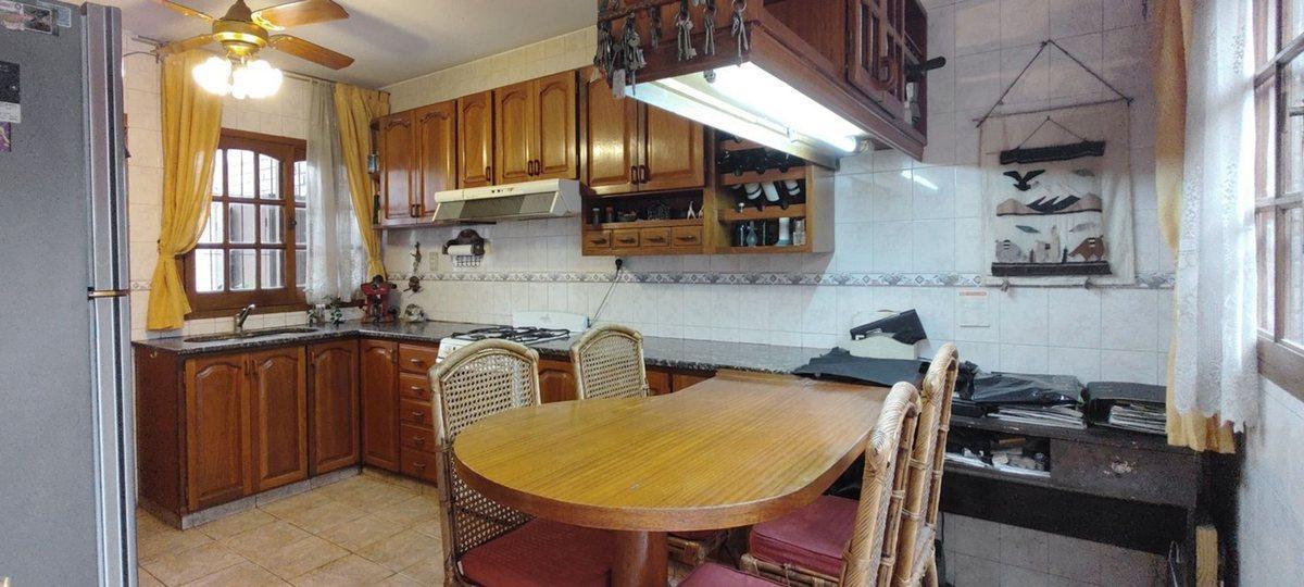 Foto de VENTA CASA DORREGO - APTA CREDITO, imagen 2