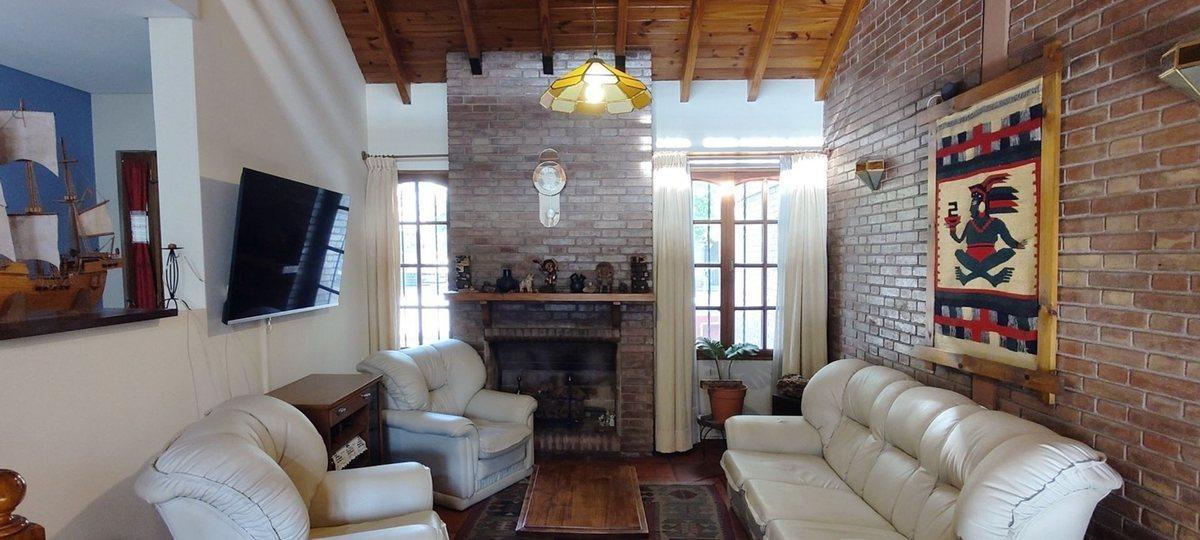 VENTA CASA DORREGO - APTA CREDITO