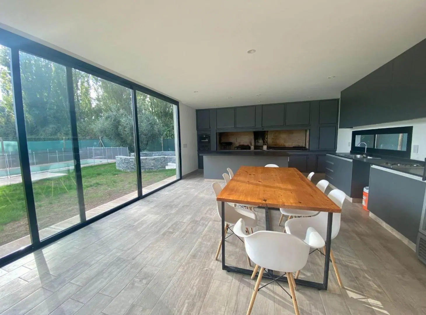 CASA EN VENTA BARRIO PRIVADO LA VACHERIE MAIPU 4