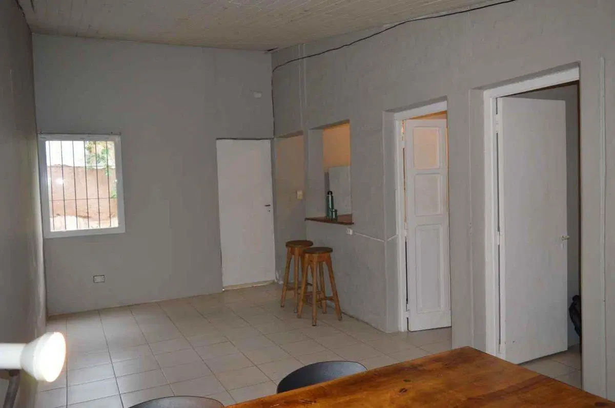 VENTA CASA EN LA SEXTA SECCION 1 DORM. 4
