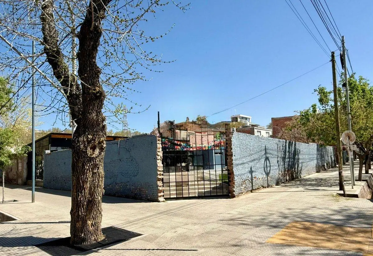 Venta lote esquina Ciudad Mendoza 5