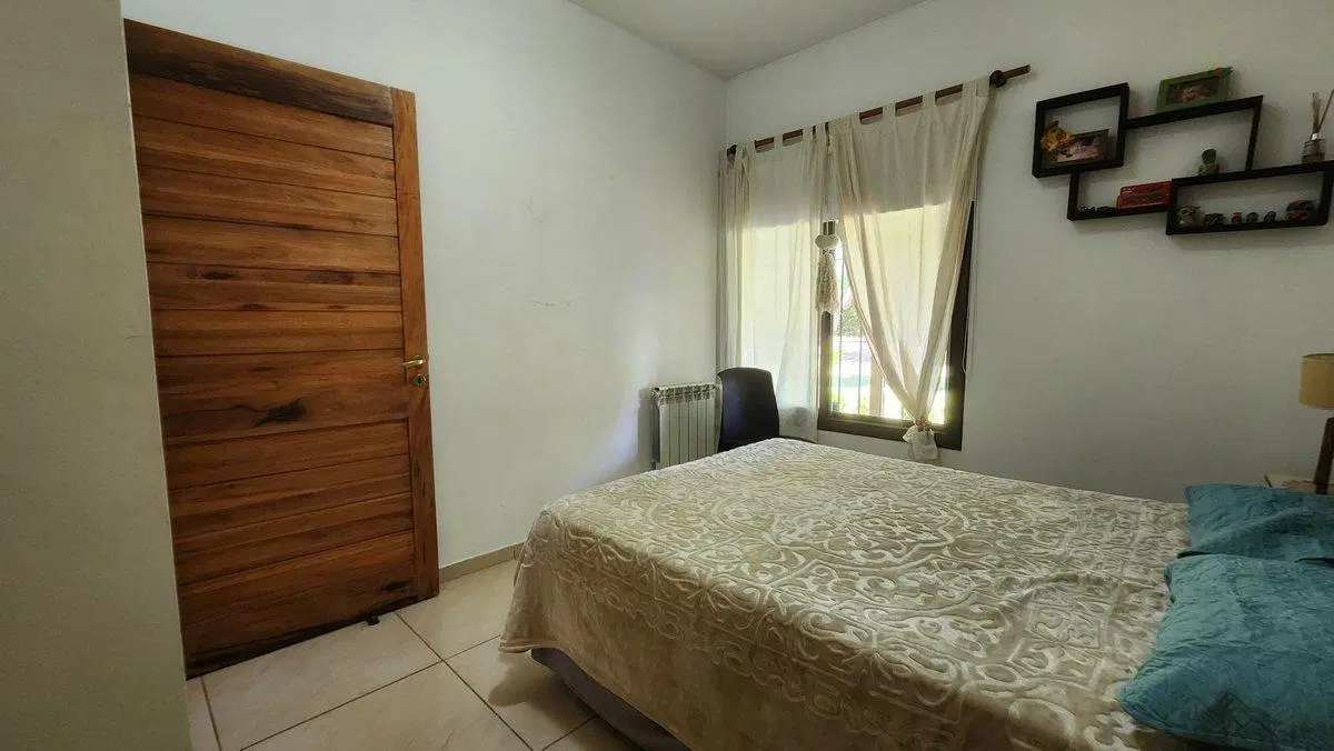 Venta Bella Casa con Gran Parque en Lunlunta Maipú 4