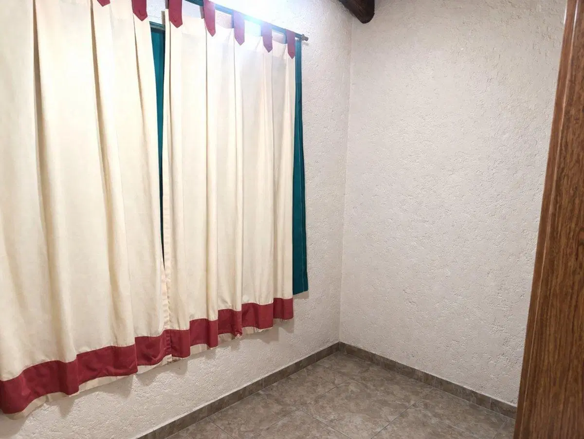 Venta Quincho con Pileta en Las Heras 2
