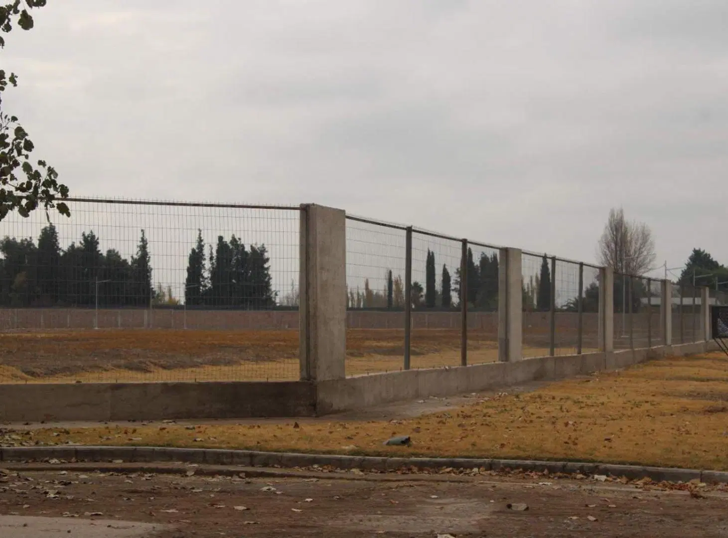 Venta de Lote en Barrio Privado Álamos – Maipú 4
