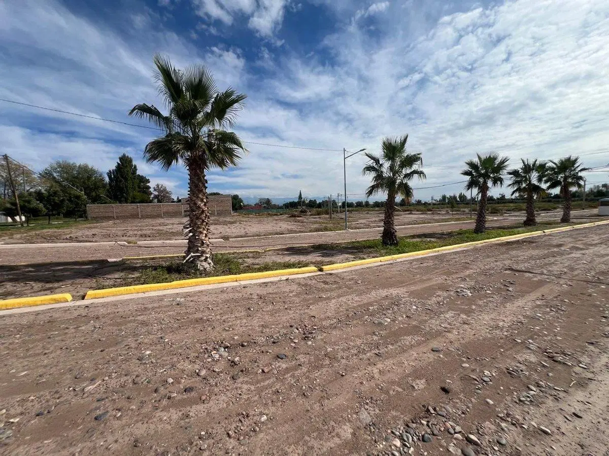 VENTA LOTE, APTO PH, BARRIO DISTRITO GOMEZ, MAIPU 5