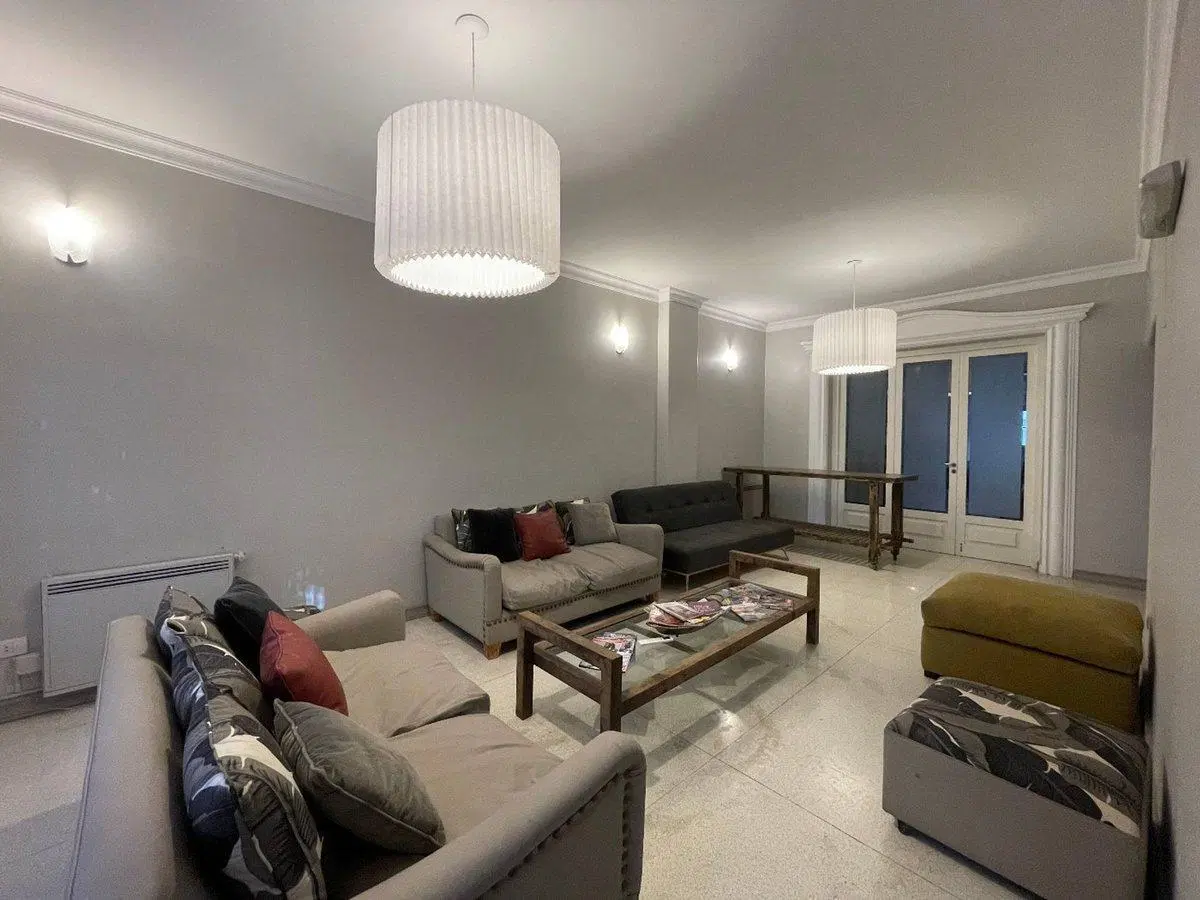 CASA EN VENTA CALLE 25 DE MAYO CIUDAD DE  MENDOZA 4