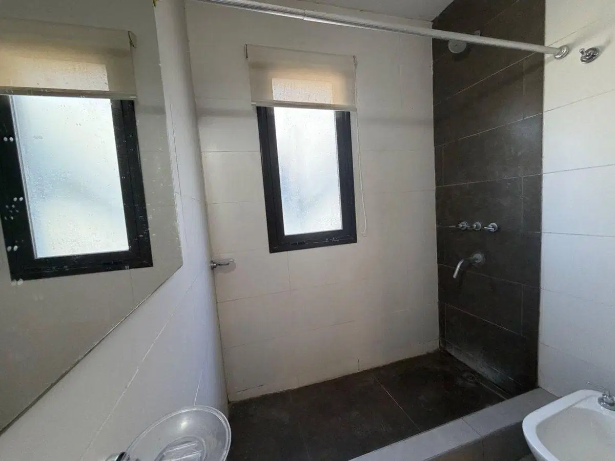 Dúplex En Venta 2 Dormitorios - Calle Beltrán 5