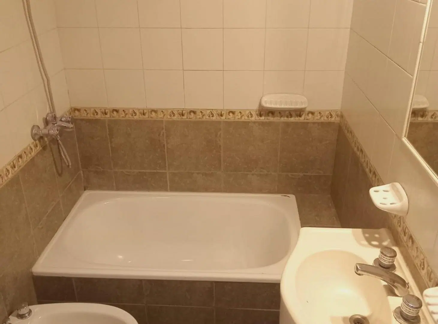 DEPARTAMENTO EN ALQUILER UN DORMITORIO GODOY CRUZ 4