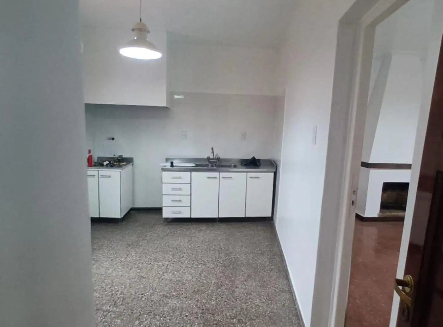 VENTA CASA 3 DORMITORIOS CIUDAD DE MENDOZA 4