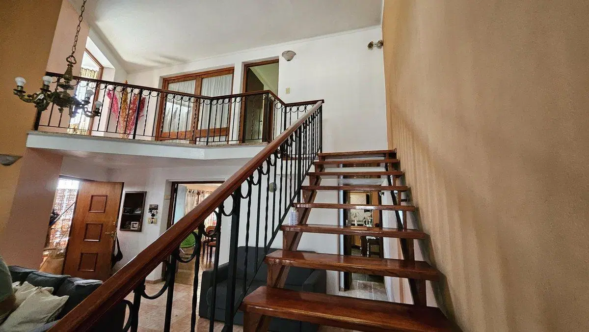 VENTA-PERMUTA CASA Bº BOMBAL 3 HAB. CIUDAD MENDOZA 3