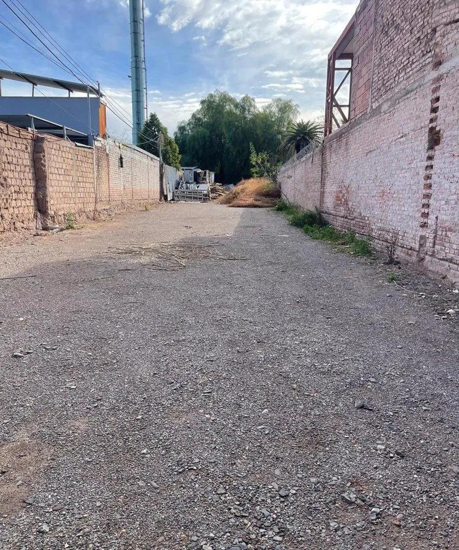 GRAN TERRENO EN VENTA CIUDAD MENDOZA BARRIO CIVICO 4
