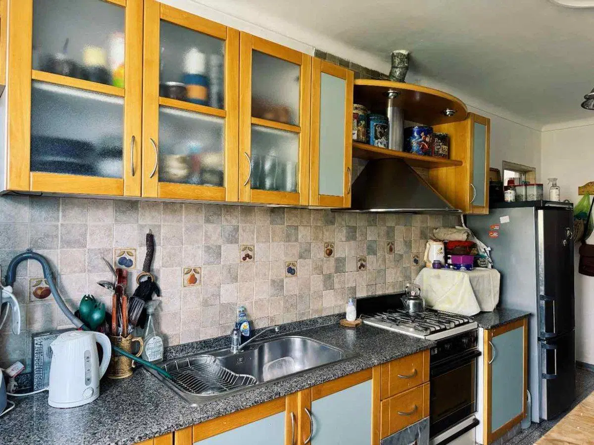 Venta Casa con Departamento Guaymallén 4