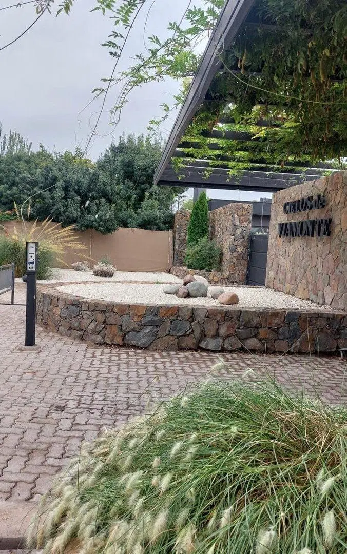 Venta lote barrio privado Chacras de Coria 4