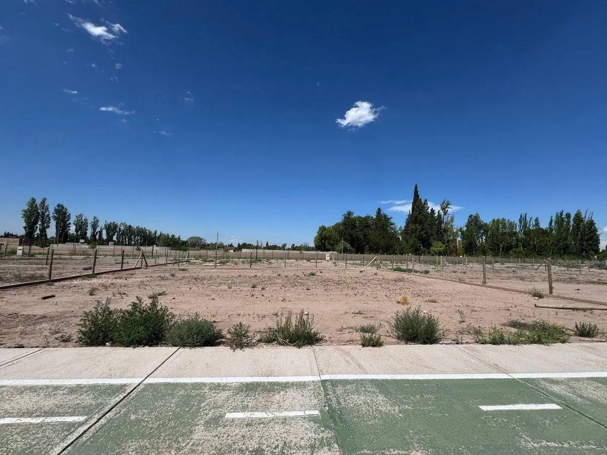 LOTE EN VENTA BARRIO PRIVADO QVATTRO VIAMONTE 2