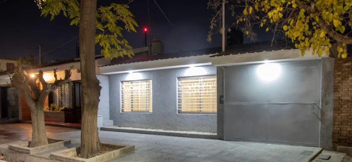 Venta casa reciclada 3 dormitorios Guaymallén Mza. 4
