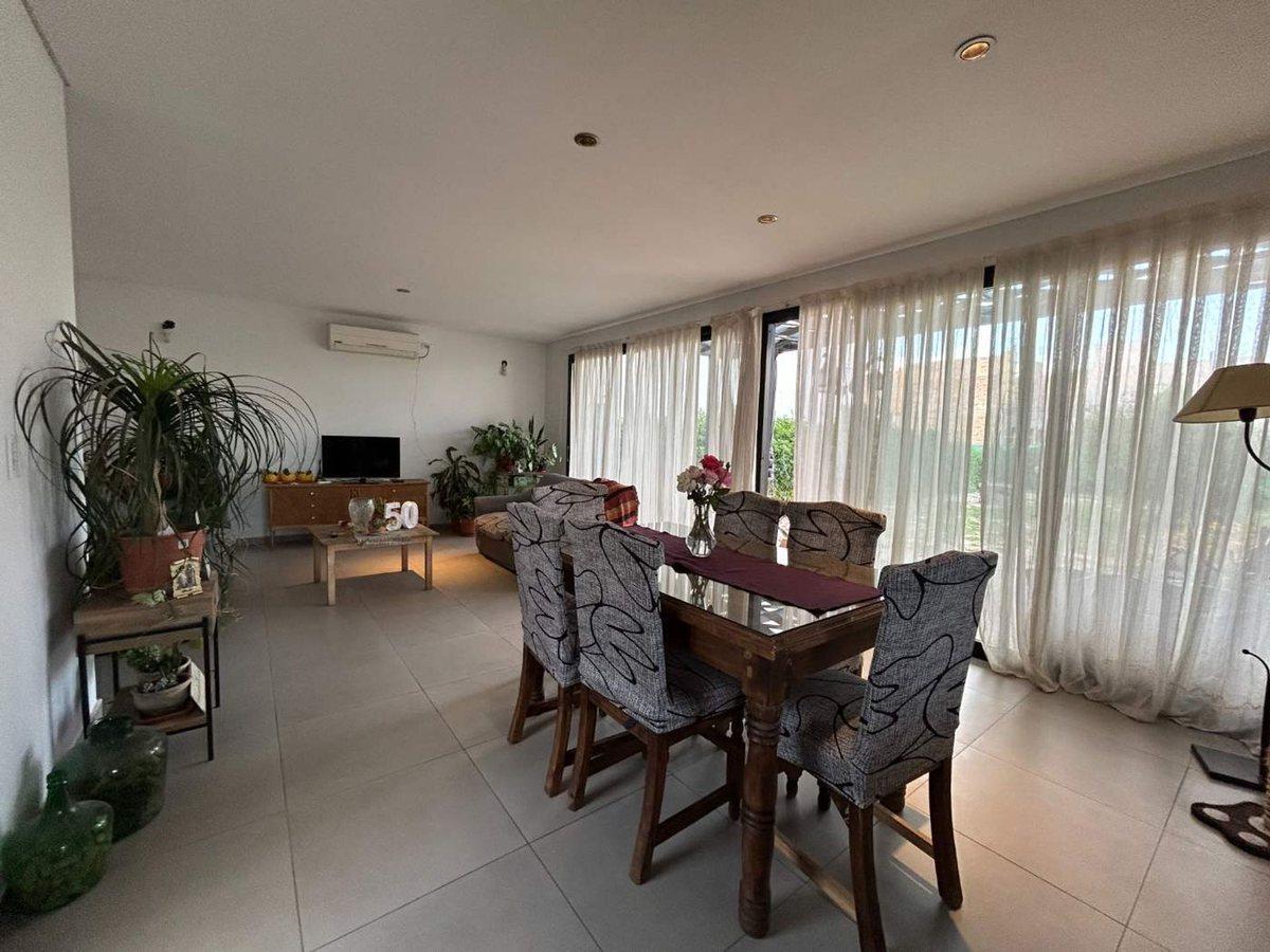 CASA EN VENTA 2 DORMITORIOS LUJAN DE CUYO