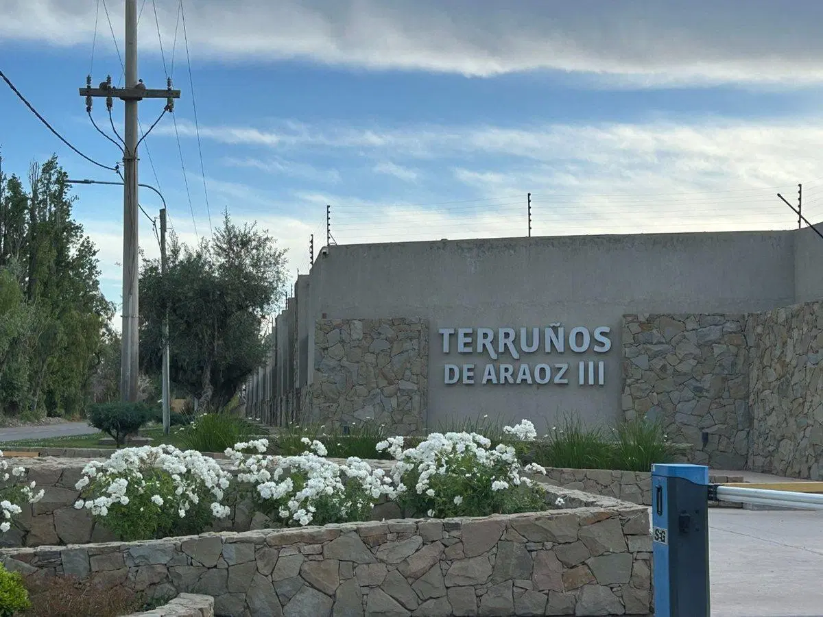 CASA EN VENTA 2 DORMITORIOS LUJAN DE CUYO 4
