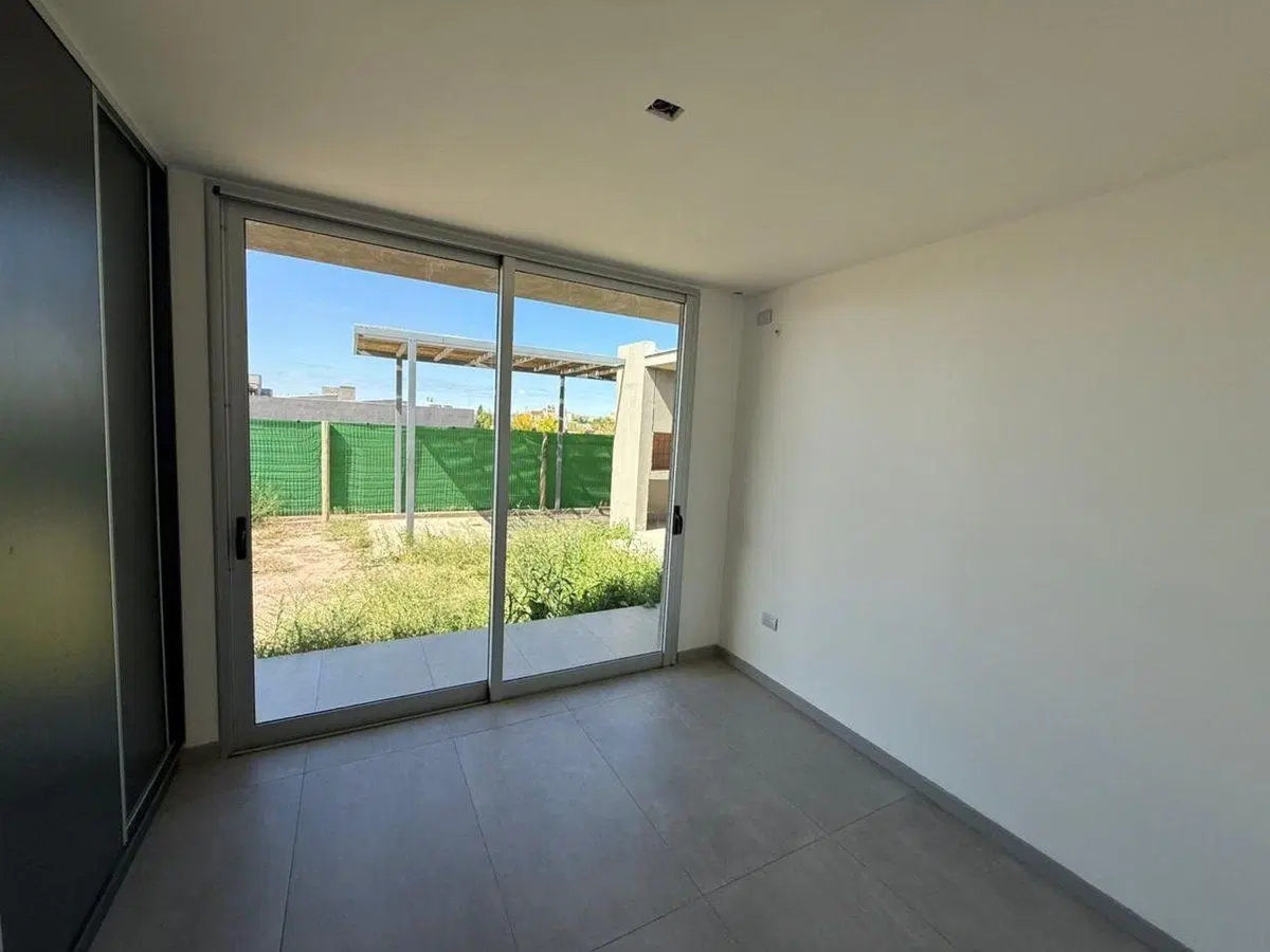 VENTA DE CASA BARRIO PRIVADO 3 HAB APTA CREDITO 4