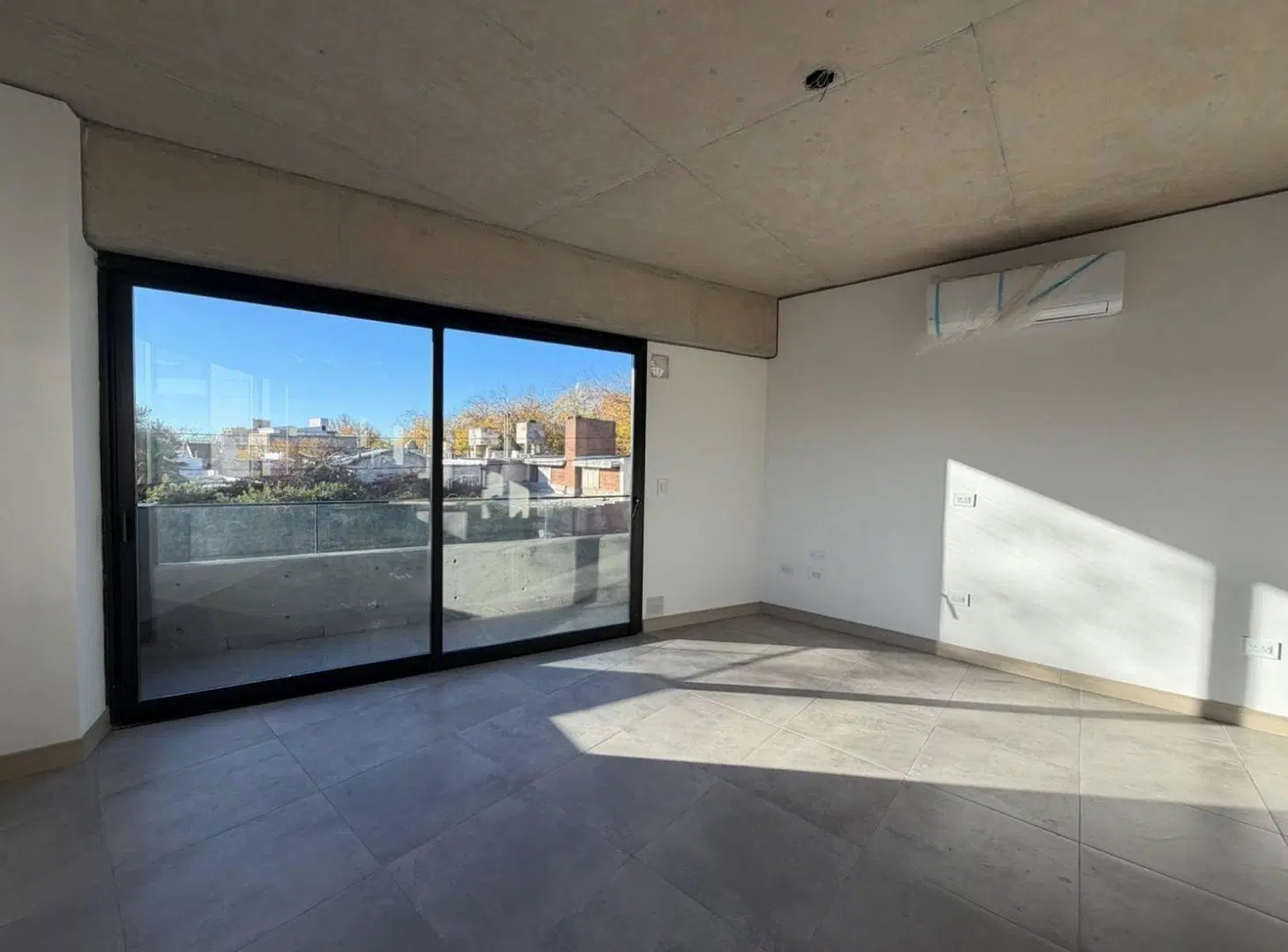 Departamento En Venta 5ta Sección a mts del Parque 2